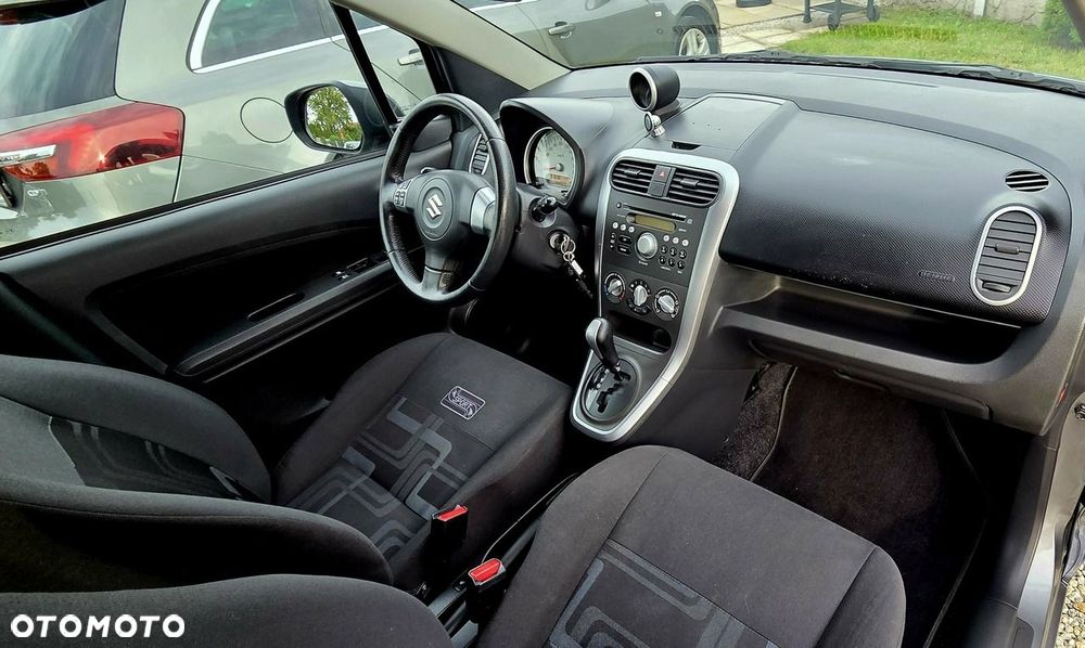 Suzuki Splash 1.2 Automatik Comfort - 29