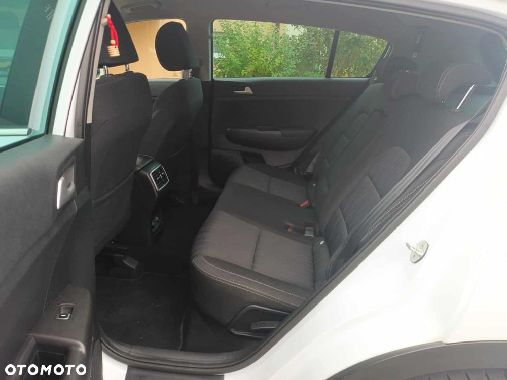 Kia Sportage 1.6 CRDI L Business Line 4WD - 8