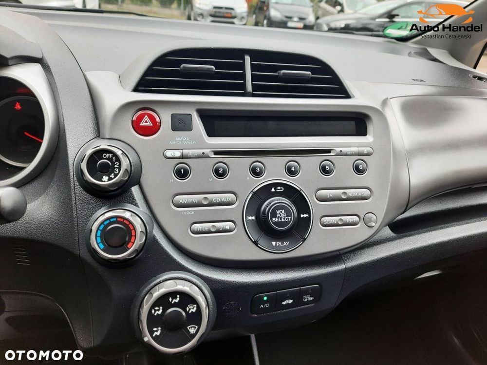 Honda Jazz 1.2 Trend - 17