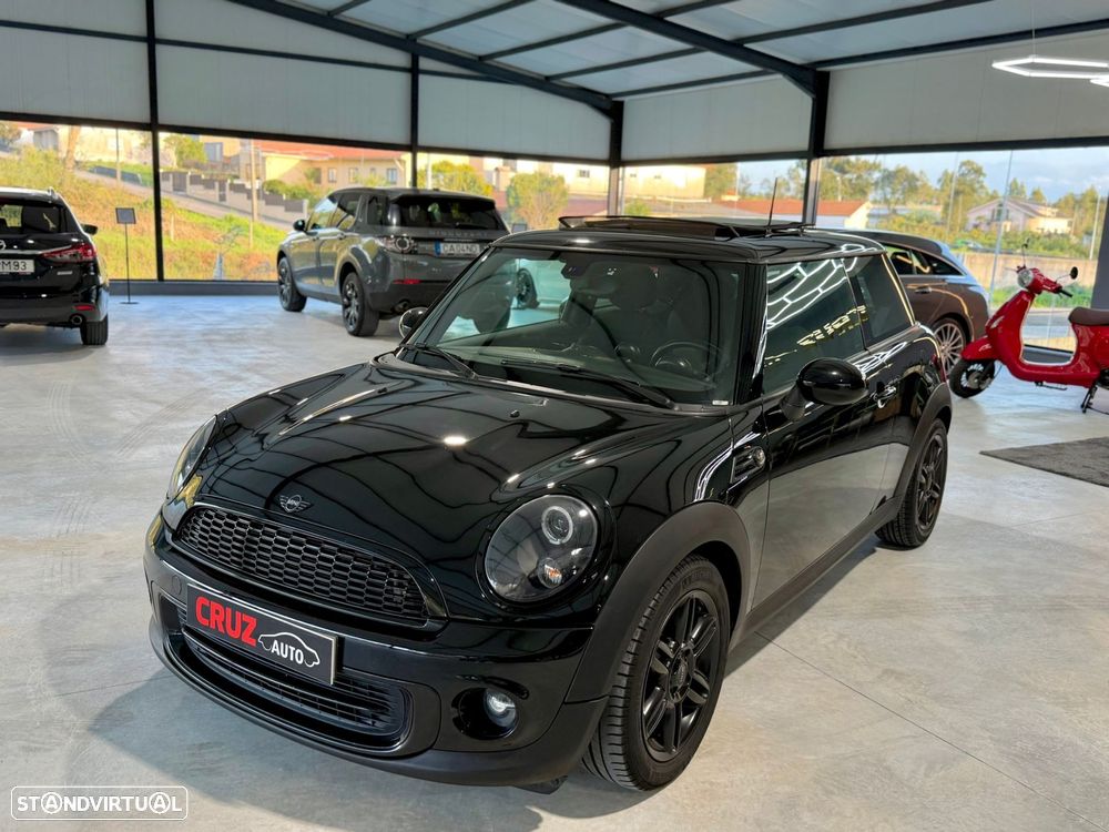 MINI 3 Portas Cooper D - 5