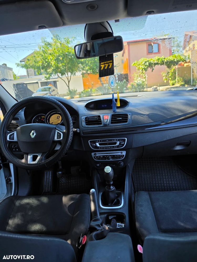 Renault Megane 1.5 dCi Dynamique - 5