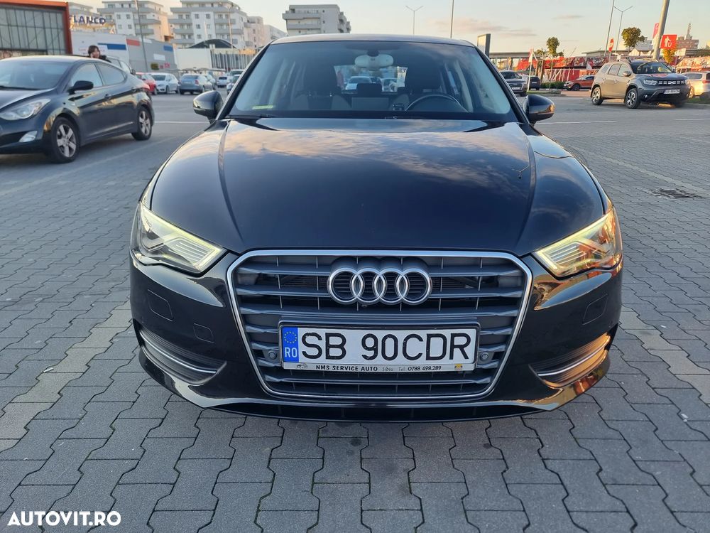 Audi A3 2.0 TDI Sportback (clean diesel) S tronic Ambition - 2