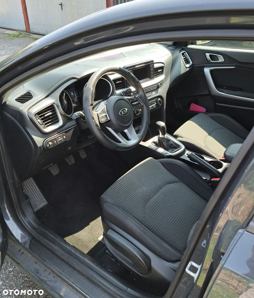 Kia Ceed 1.4 S - 8