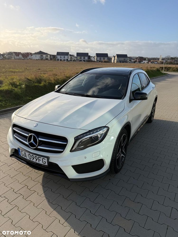 Mercedes-Benz GLA 250 4-Matic - 1