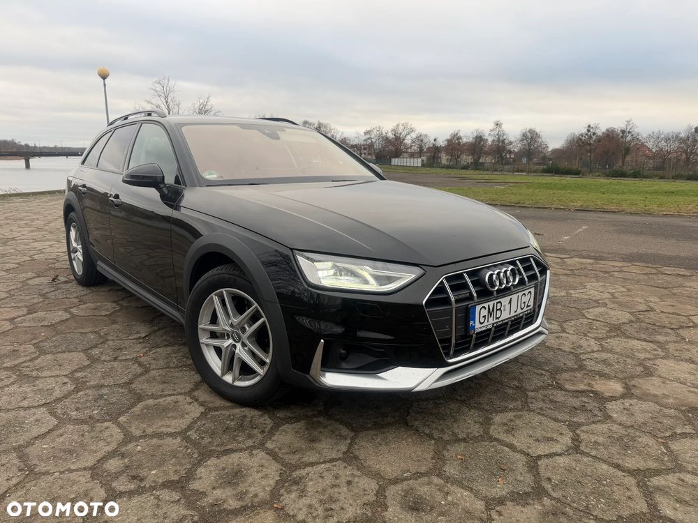 Audi A4 Allroad - 1
