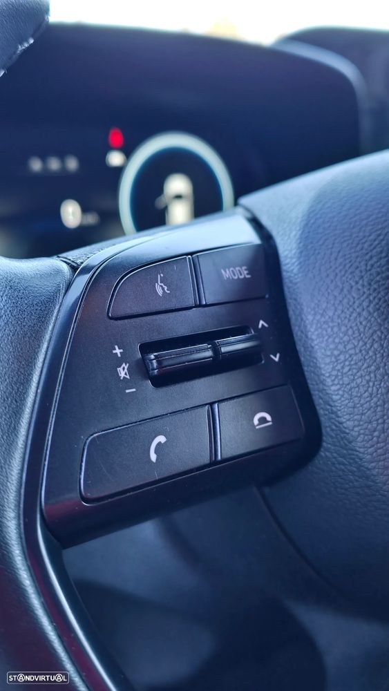 Hyundai Bayon 1.0 T-GDI Premium - 18