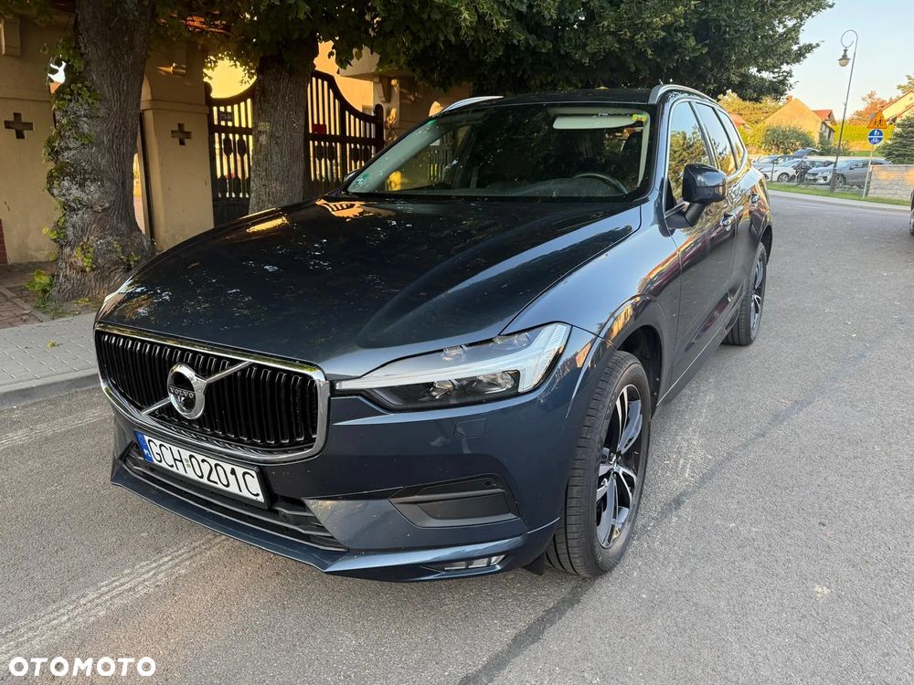 Volvo XC 60 D5 AWD Momentum - 2