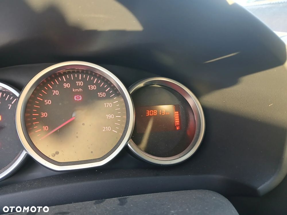 Dacia Sandero - 22