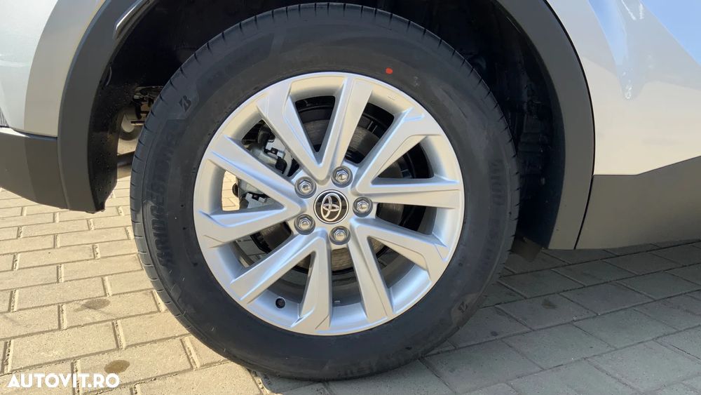 Toyota C-HR - 35