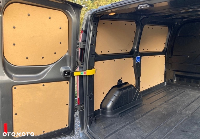 Ford Transit Custom 270 L1H1 Limited - 17