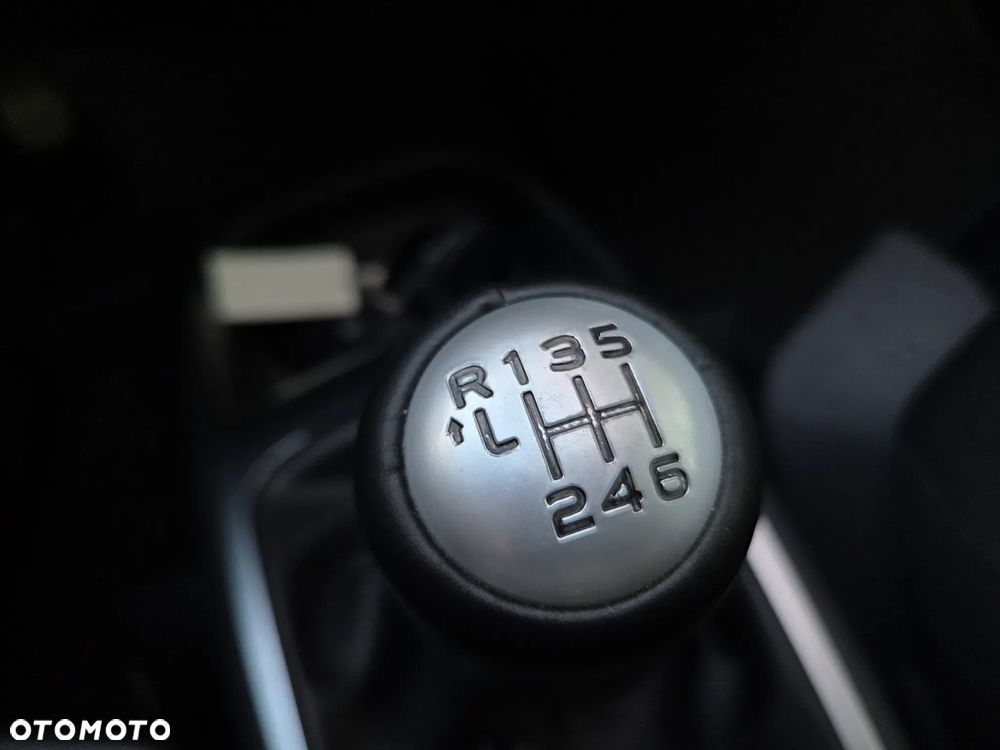 Citroën C4 Picasso THP 155 Exclusive - 25