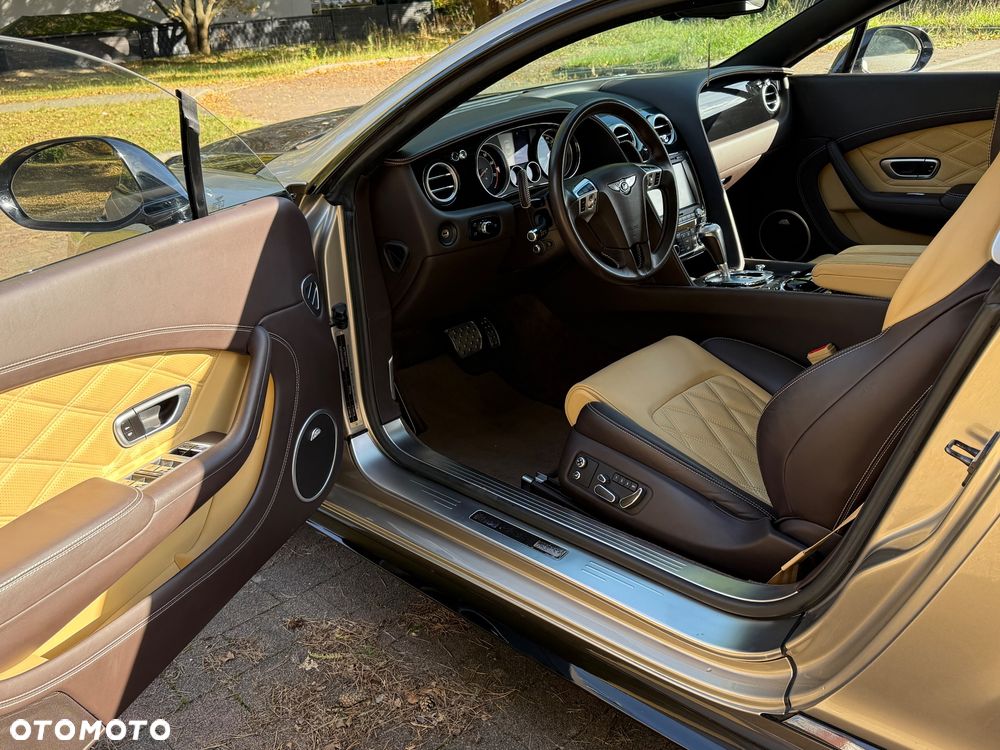 Bentley Continental GT V8 - 24