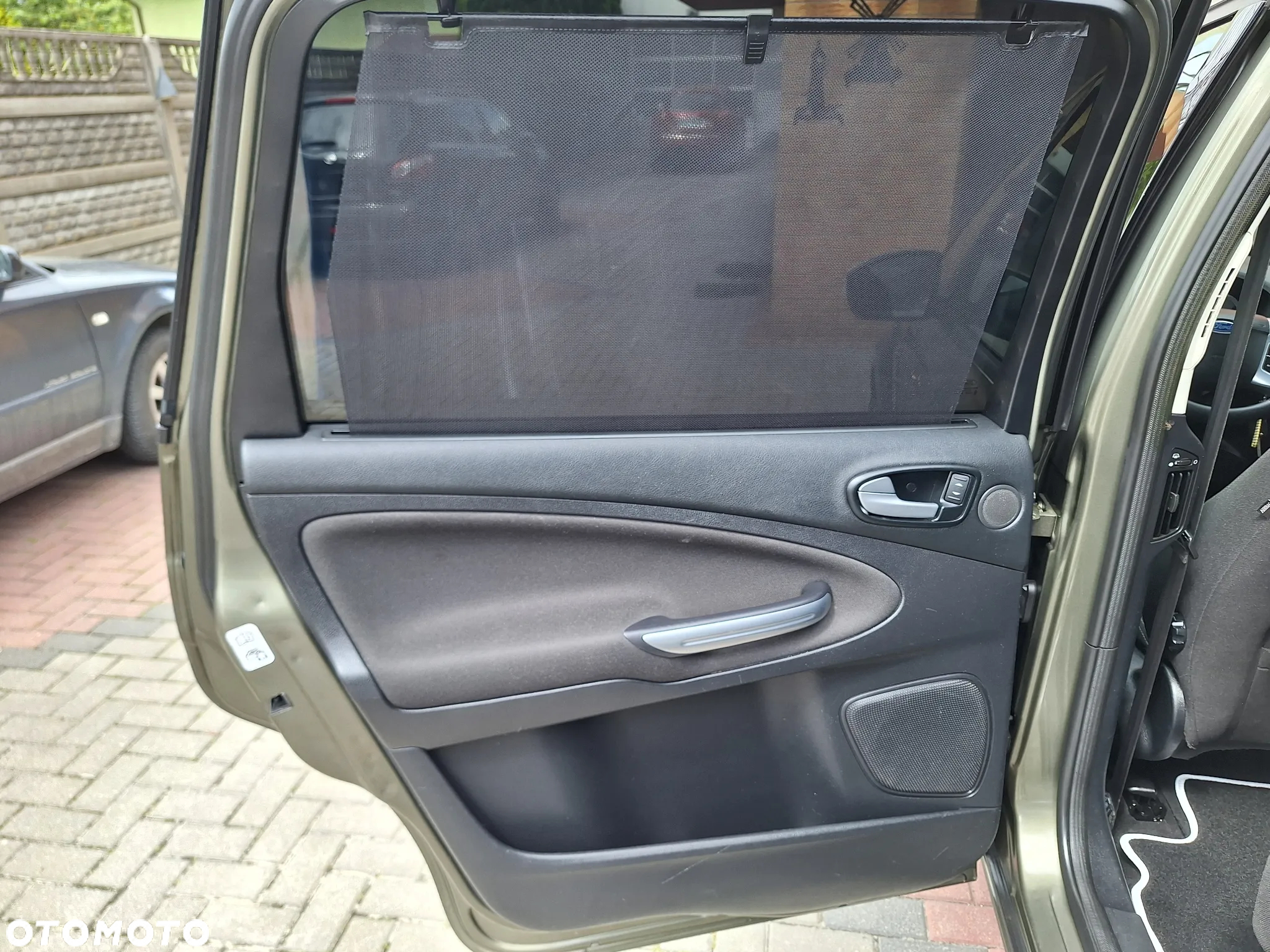 Ford S-Max 2.0 TDCi DPF Titanium - 23