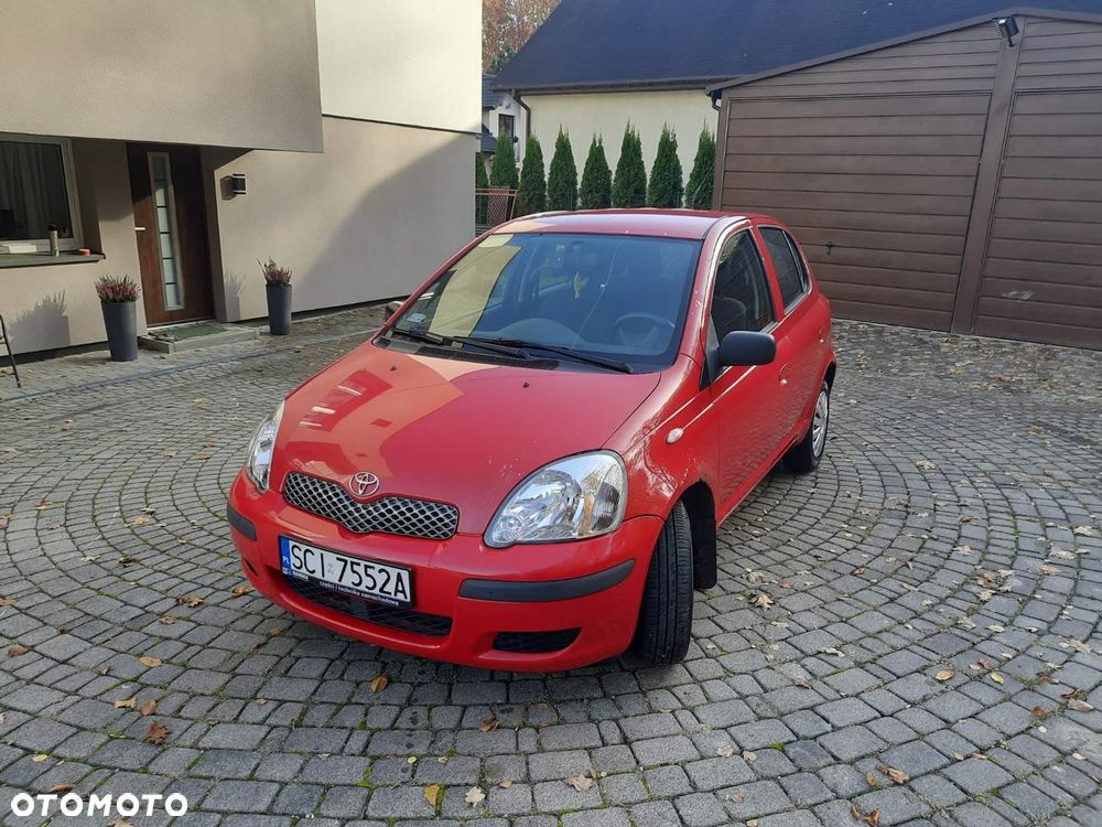 Toyota Yaris 1.0 Base - 2