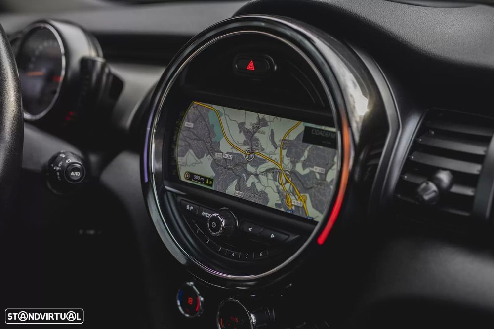 MINI 3 Portas Cooper SD Auto - 16