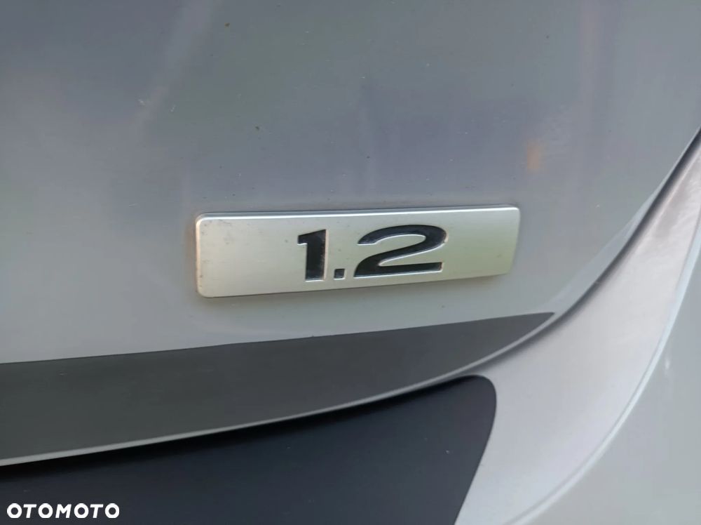 Hyundai i10 1.2 YES Gold - 24
