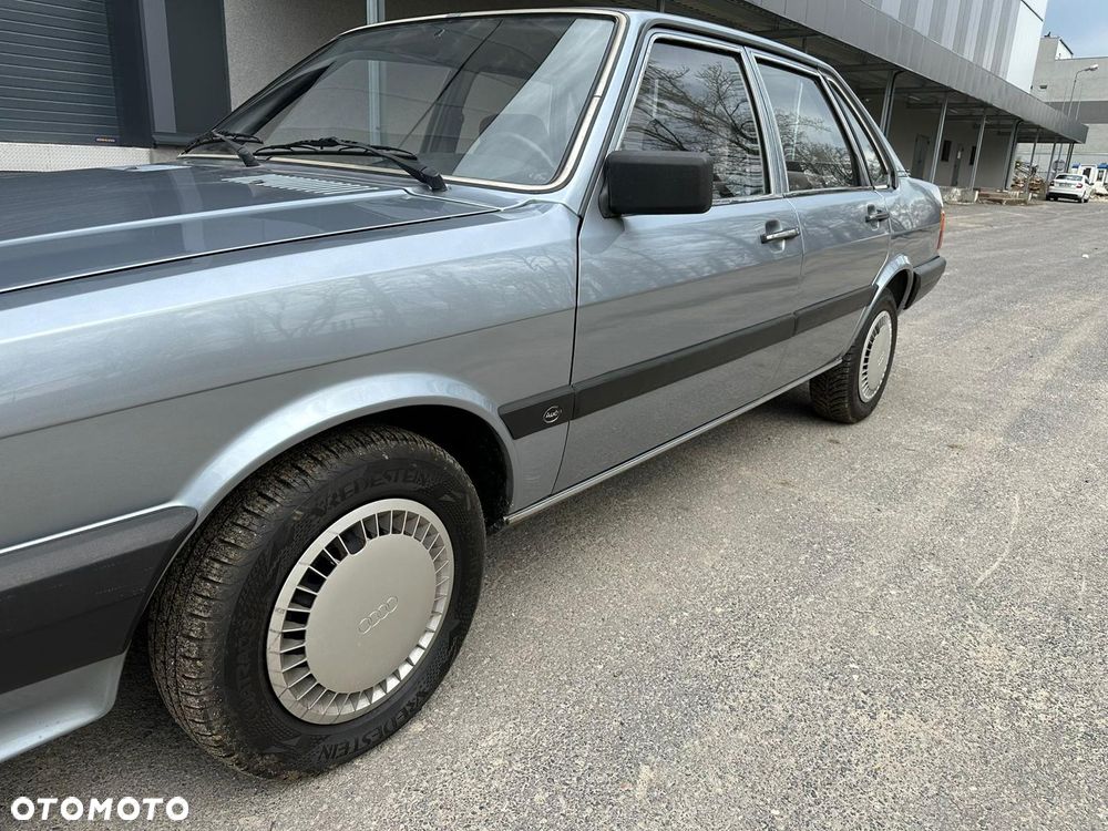 Audi 80 - 12