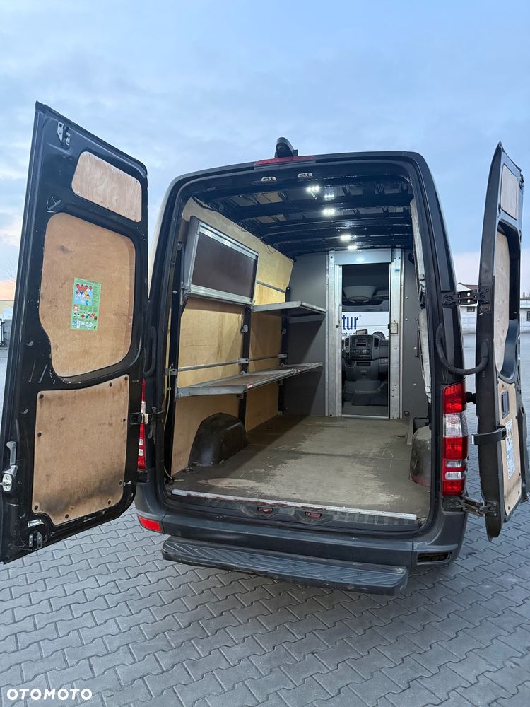 Mercedes-Benz Sprinter - 15