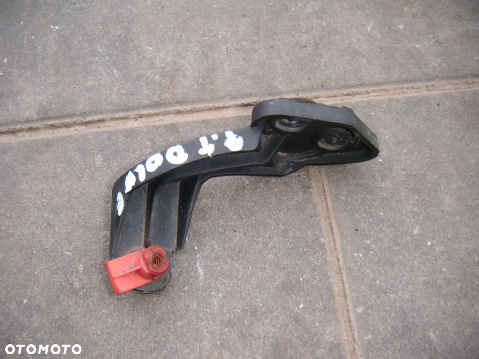 opel corsa D 06 mocowanie zderzaka prawy tył dolne nr 13250393 - 1