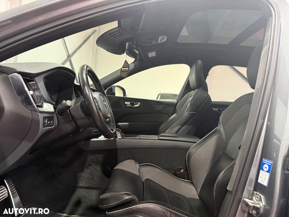 Volvo XC 60 T8 Twin Engine AWD Geartronic RDesign - 7