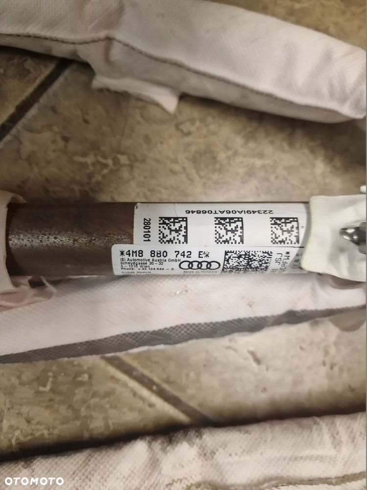 KURTYNA AIRBAG AUDI Q8 4M8880742E 4M8880741E UCIĘTE MOCOWANIA - 5