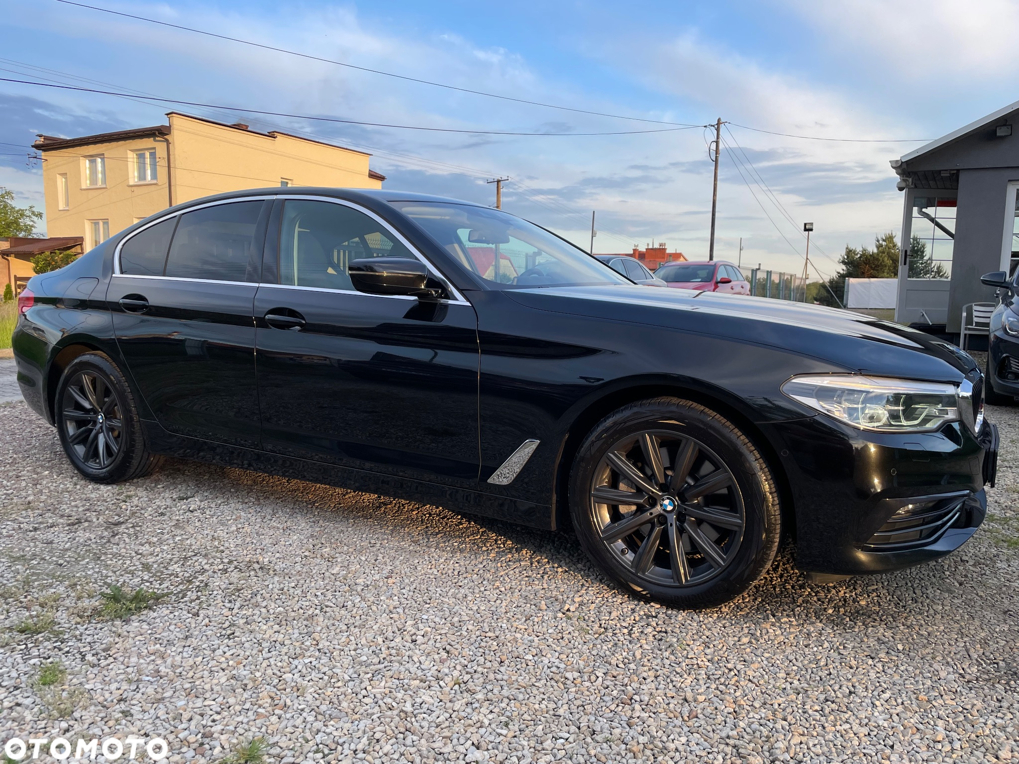 BMW Seria 5 530i xDrive Sport Line sport - 11