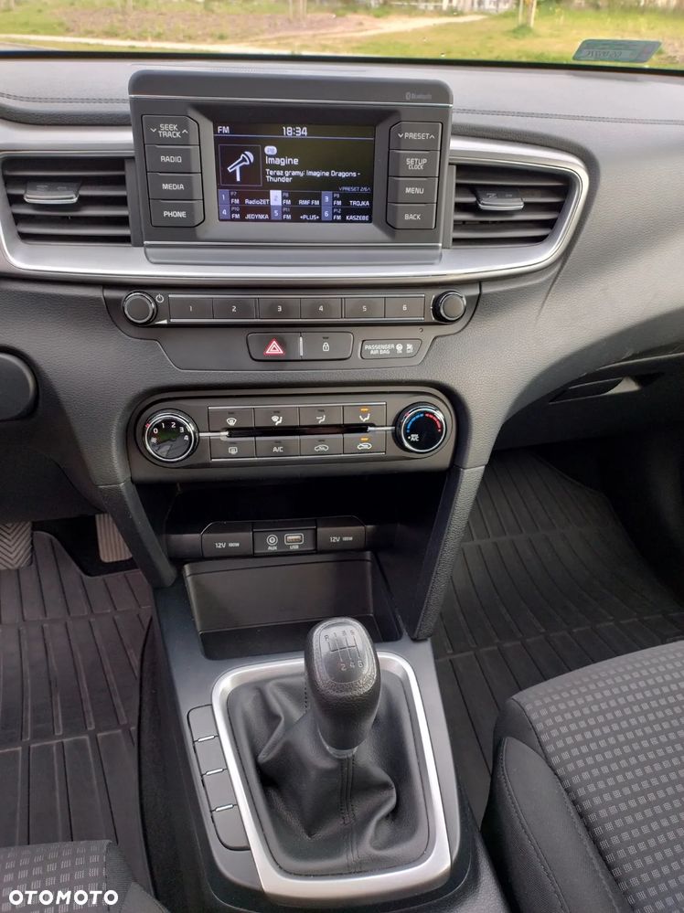 Kia Ceed 1.4 S - 9