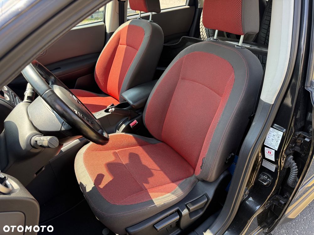 Nissan Qashqai 2.0 4x4 acenta - 23