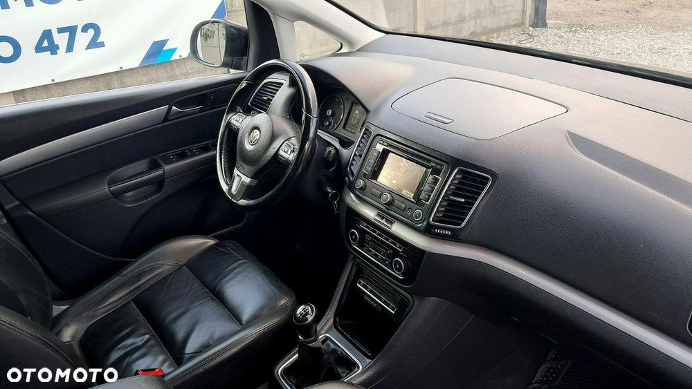 Volkswagen Sharan - 8