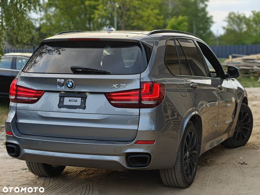 BMW X5 xDrive50i Sport-Aut - 4