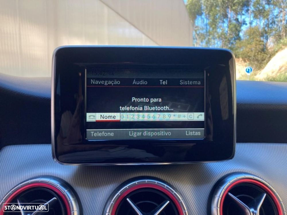 Mercedes-Benz CLA 180 d AMG Line - 19