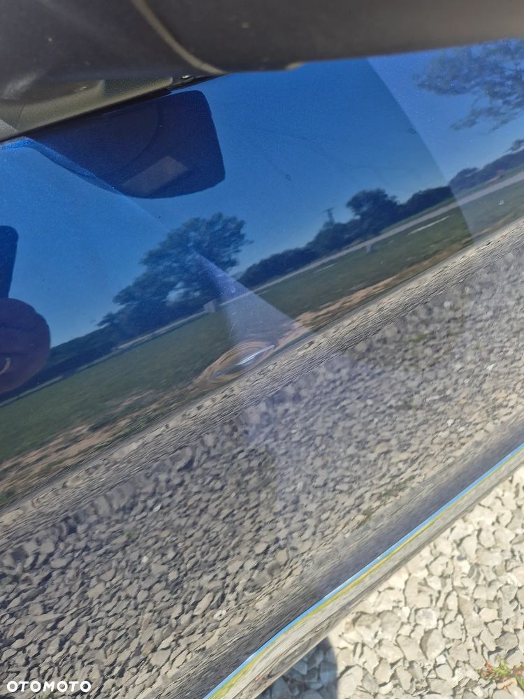 Ford Galaxy 2012 photo 4