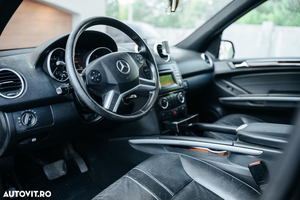 Mercedes-Benz ML 300 CDI BlueEfficiency Aut - 11