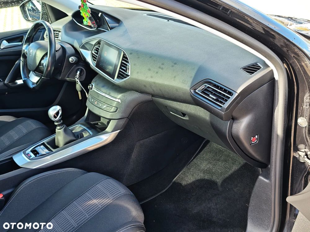 Peugeot 308 - 27