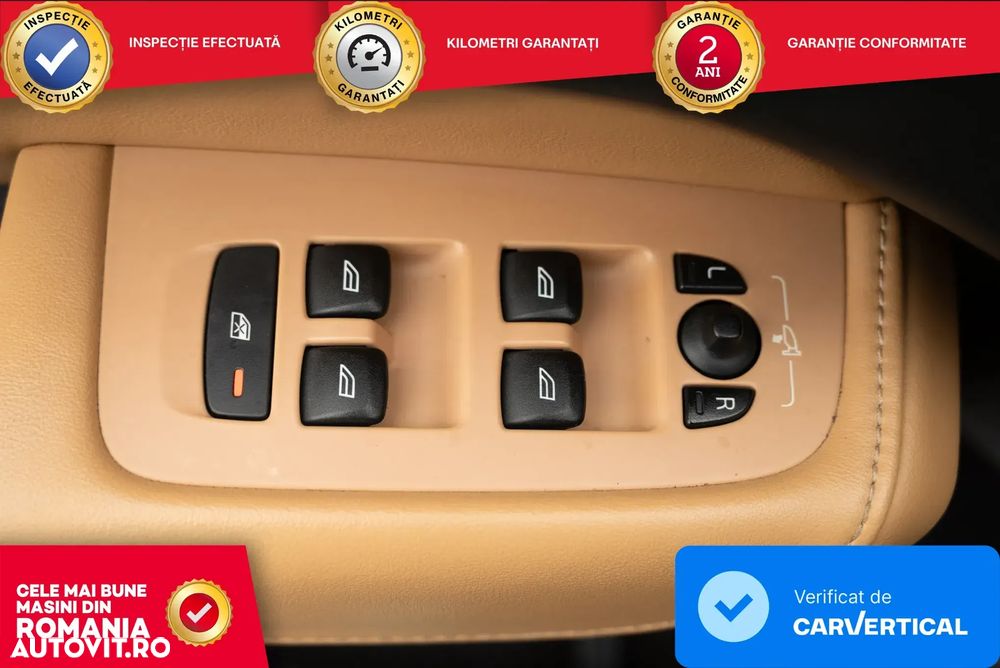 Volvo XC 60 D5 AWD Inscription - 8