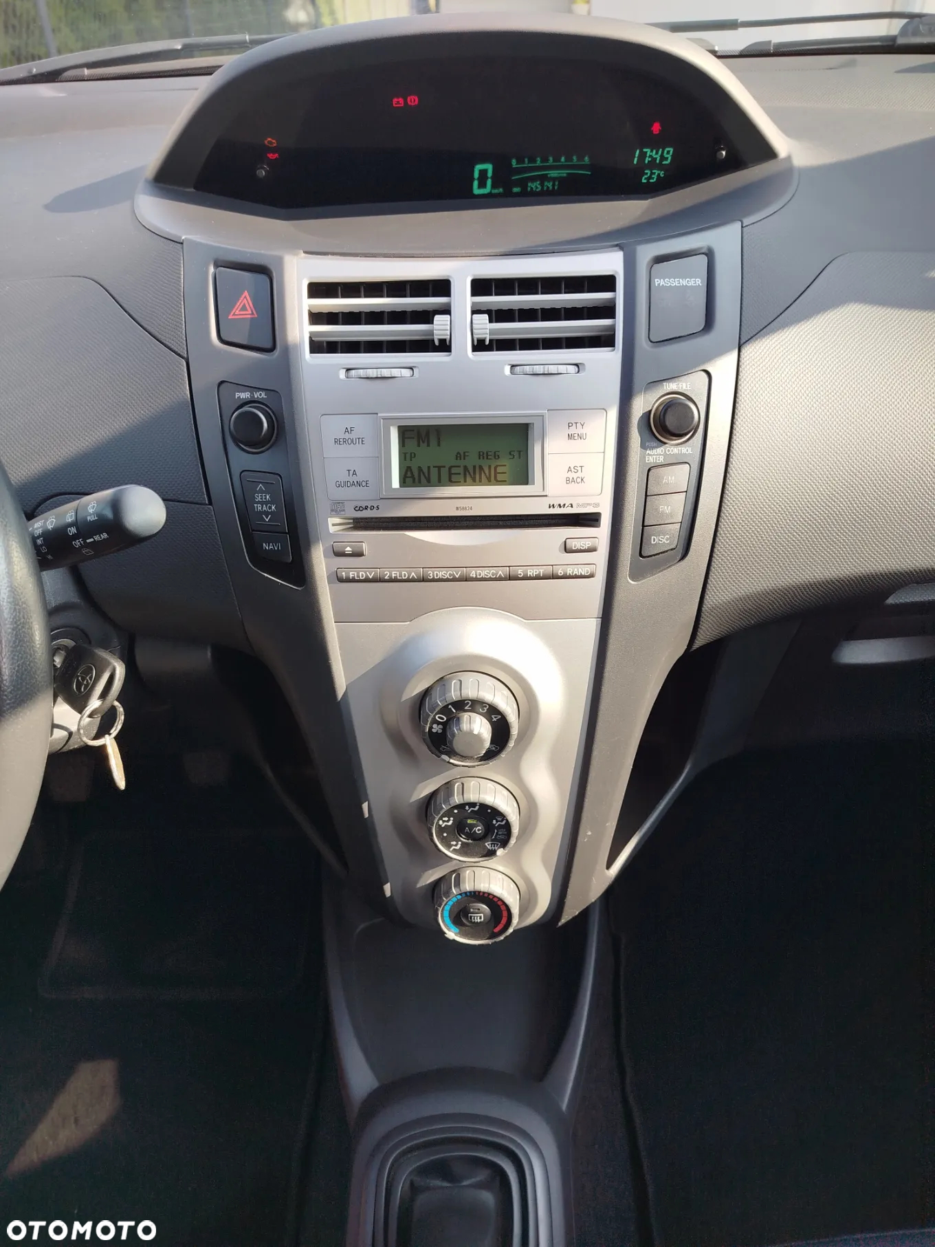 Toyota Yaris - 6