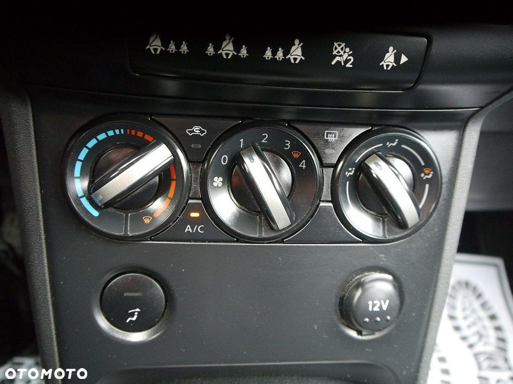 Nissan Qashqai 1.6 acenta - 26