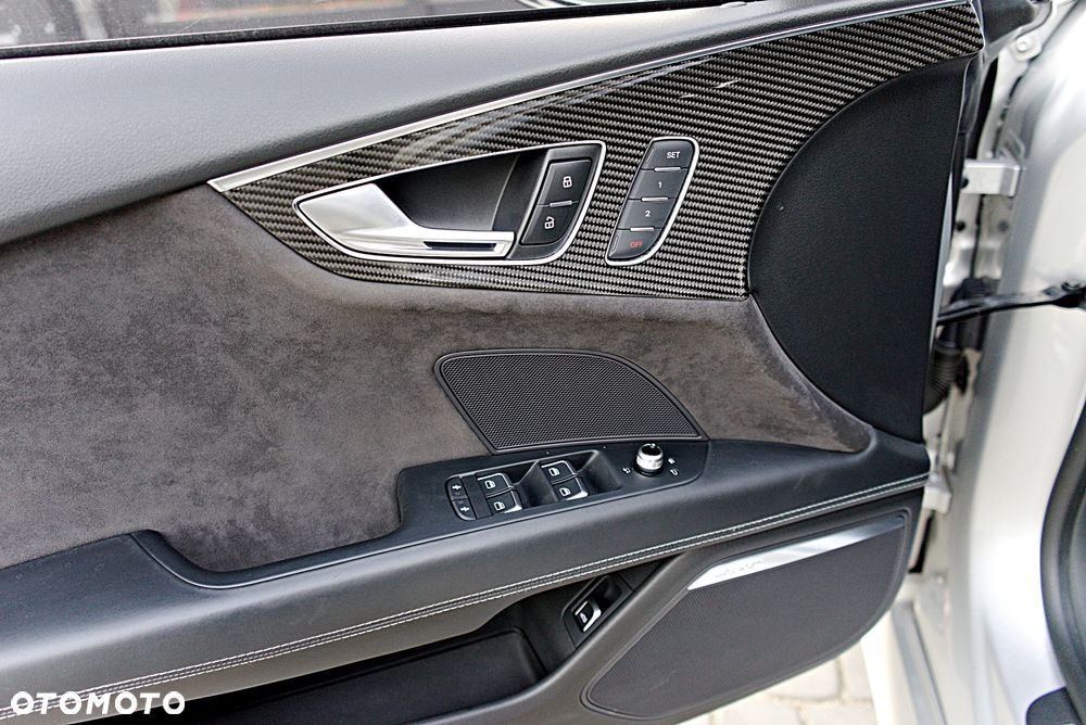 Audi RS7 Sportback - 12