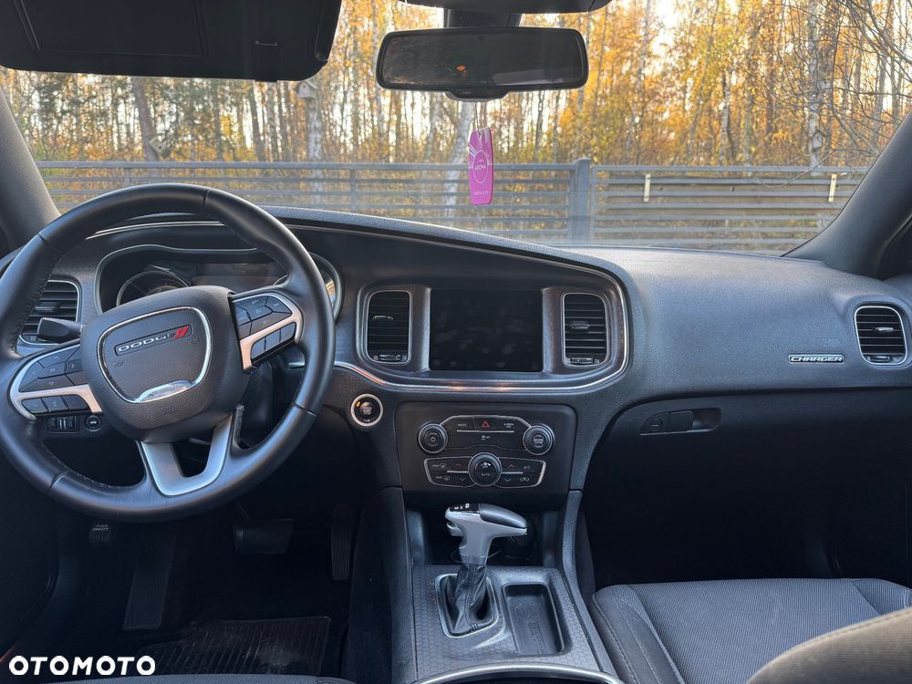 Dodge Charger - 7