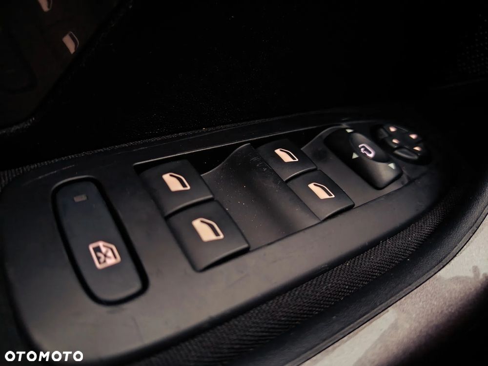 Peugeot 2008 PureTech 110 Stop&Start Style - 18