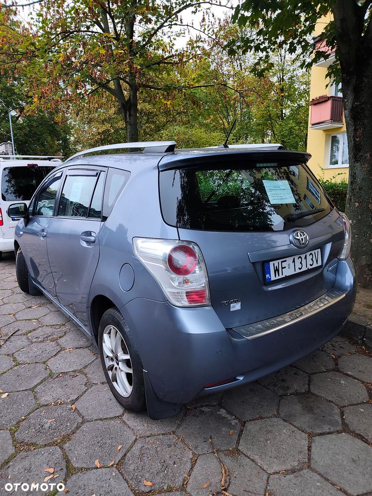 Toyota Verso 2009 photo 4