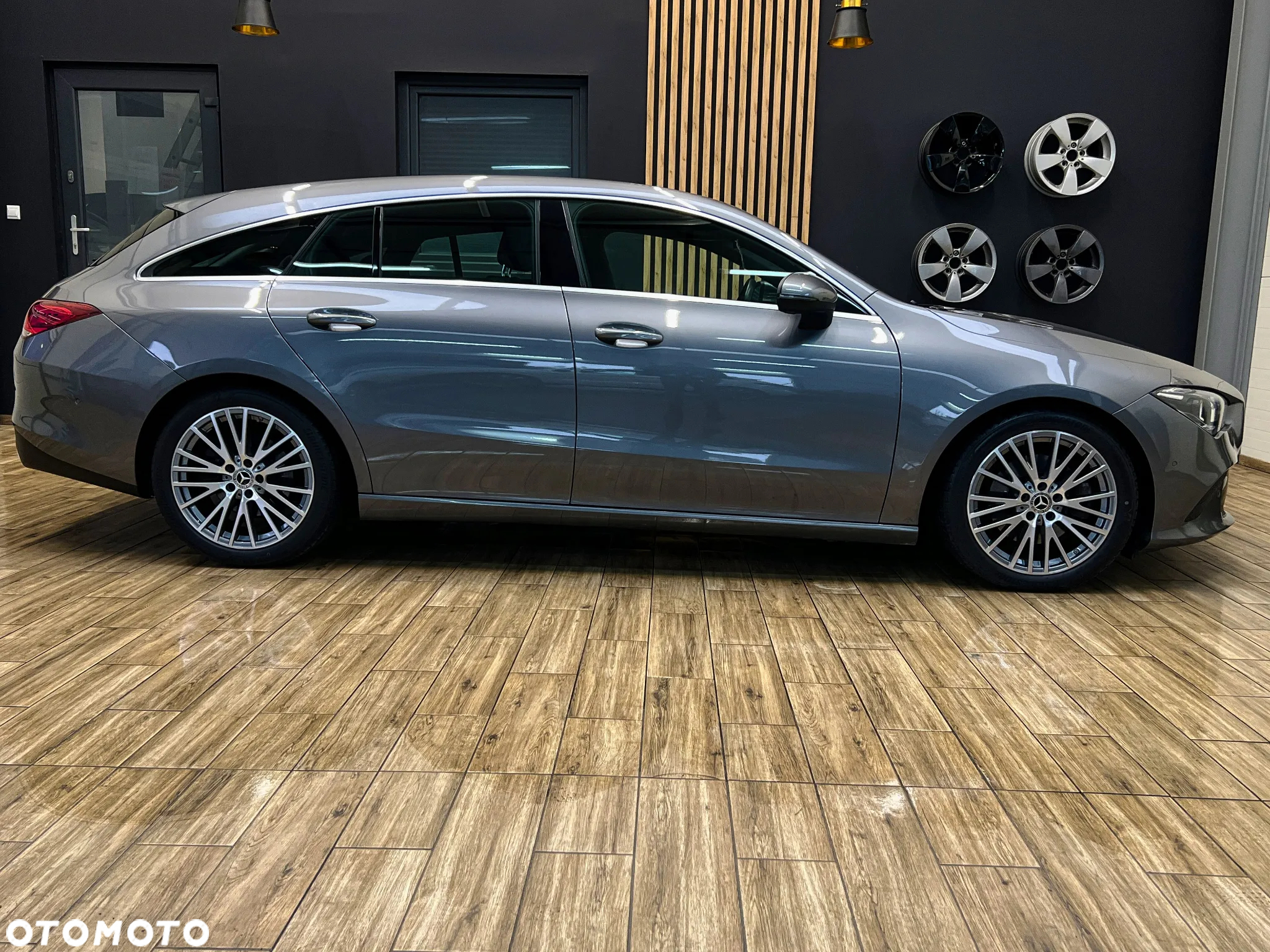 Mercedes-Benz CLA 220 d 8G-DCT - 5
