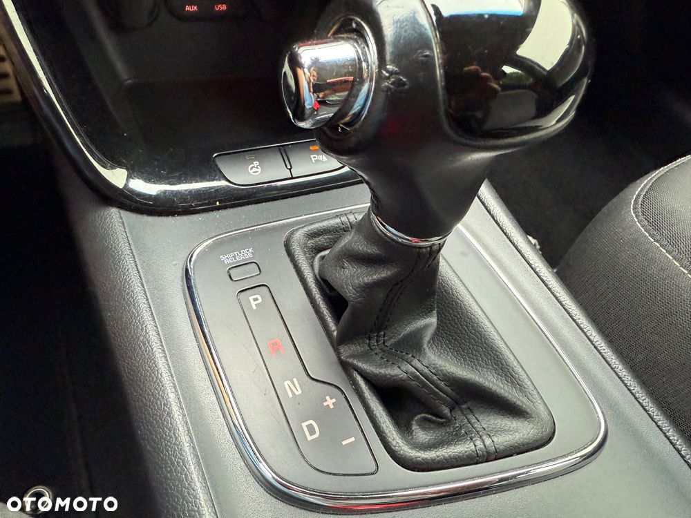 Kia Ceed - 22