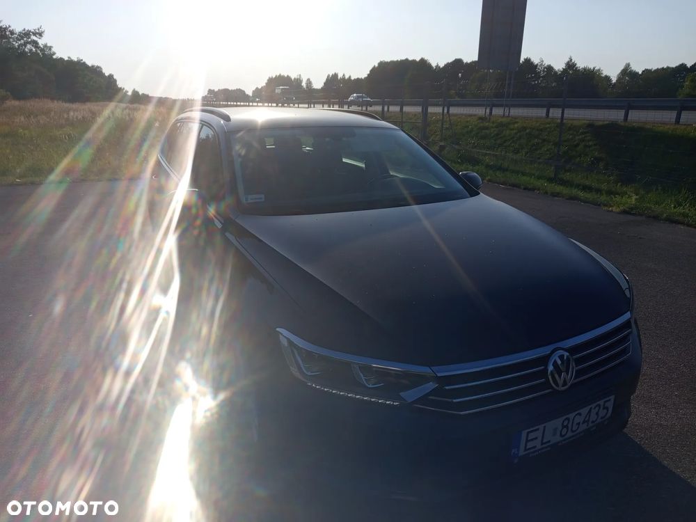 Volkswagen Passat 2.0 TDI SCR Trendline - 2