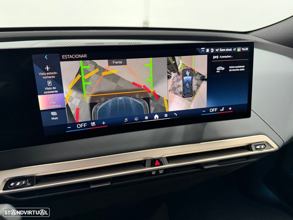 BMW iX xDrive 50 Pack Desportivo - 14