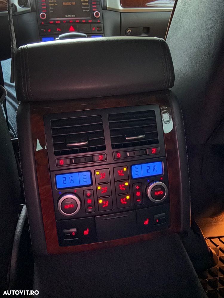 Volkswagen Touareg 3.0 V6 TDI Aut. - 40