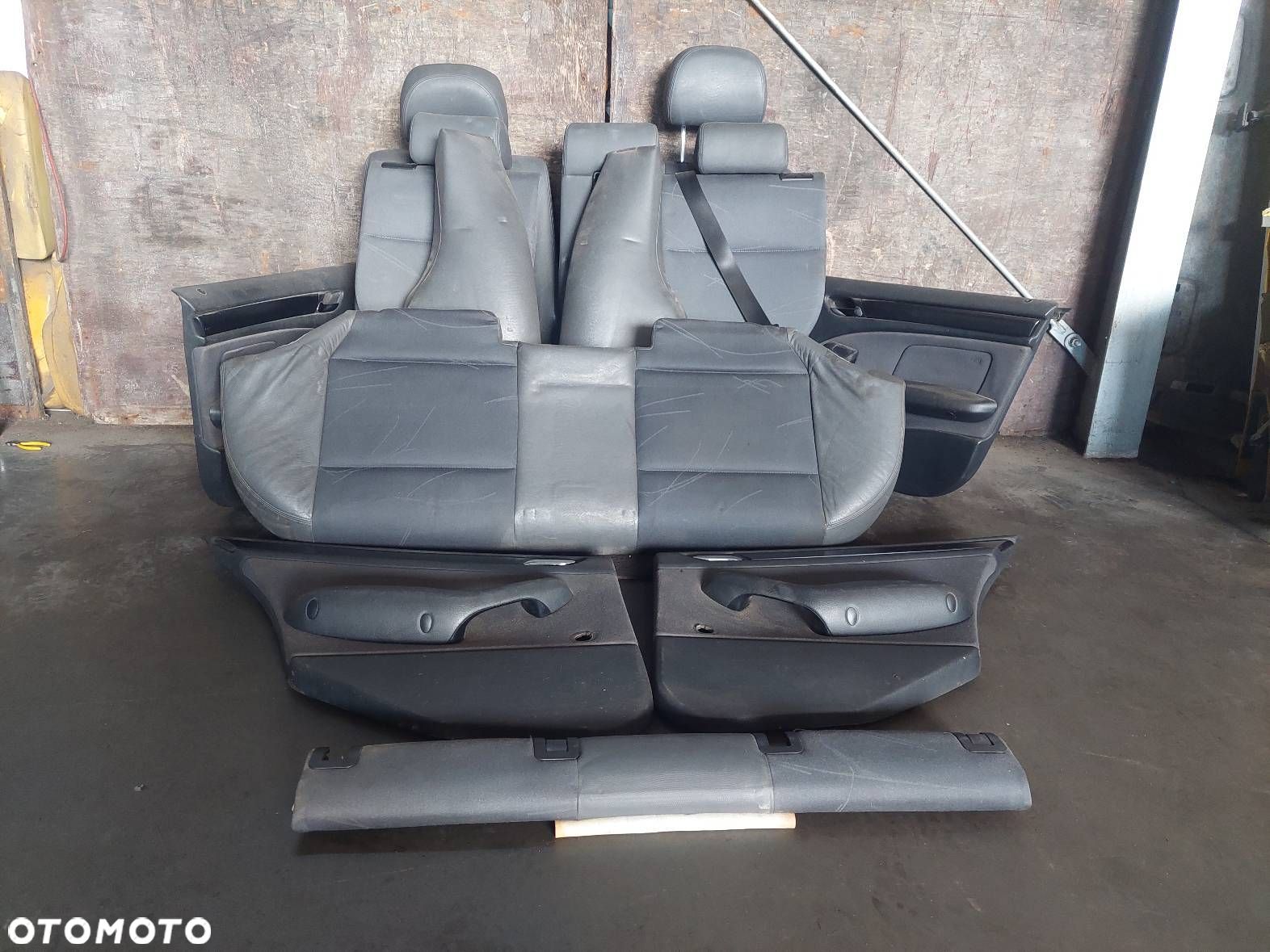 FOTELE KOMPLET LEWY PRAWY KANAPA TYŁ + BOCZKI BMW E46 KOMBI TOURING - 1