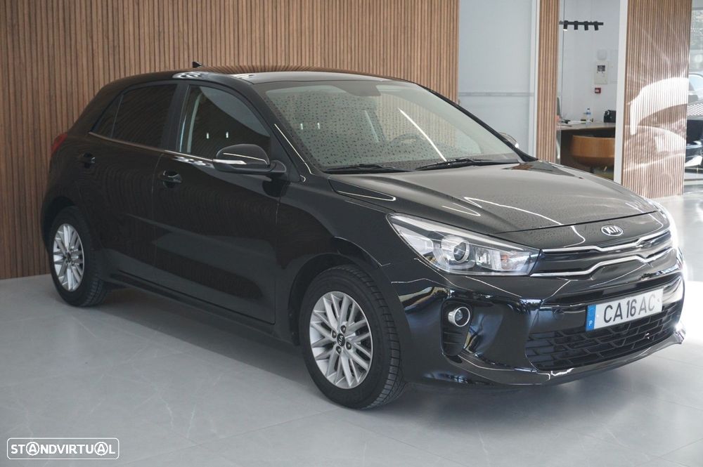 Kia Rio 1.0 T-GDI 100 Dream-Team Edition - 30