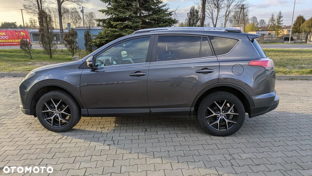Toyota RAV4 2.0 Platinum 4x4 - 21