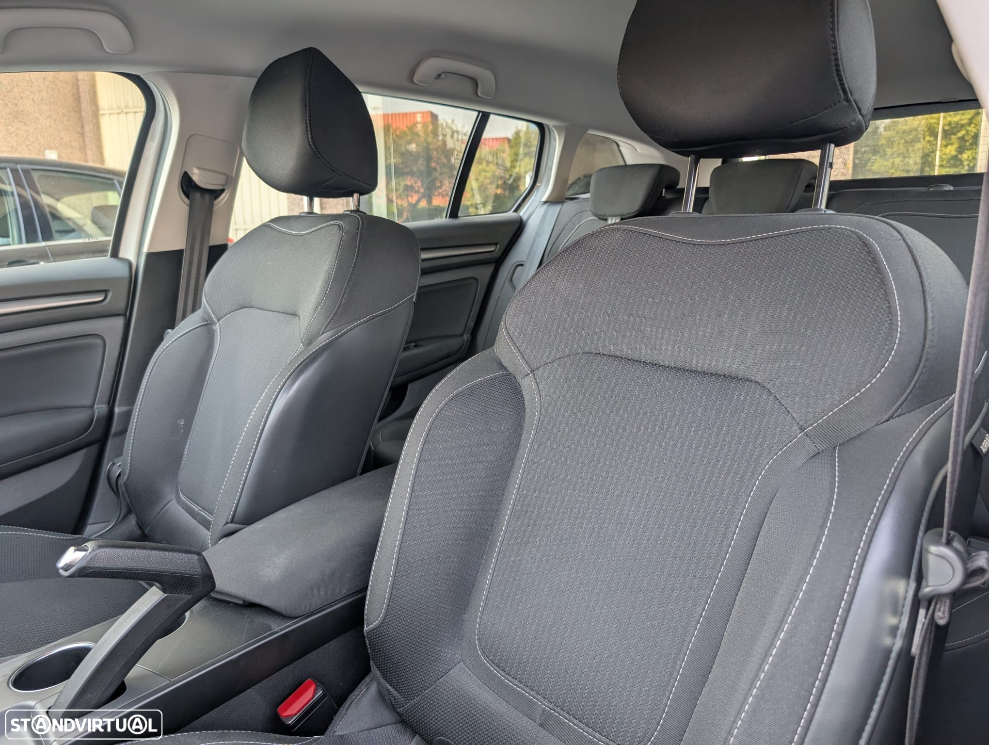 Renault Mégane Sport Tourer 1.5 Blue dCi Limited EDC - 15